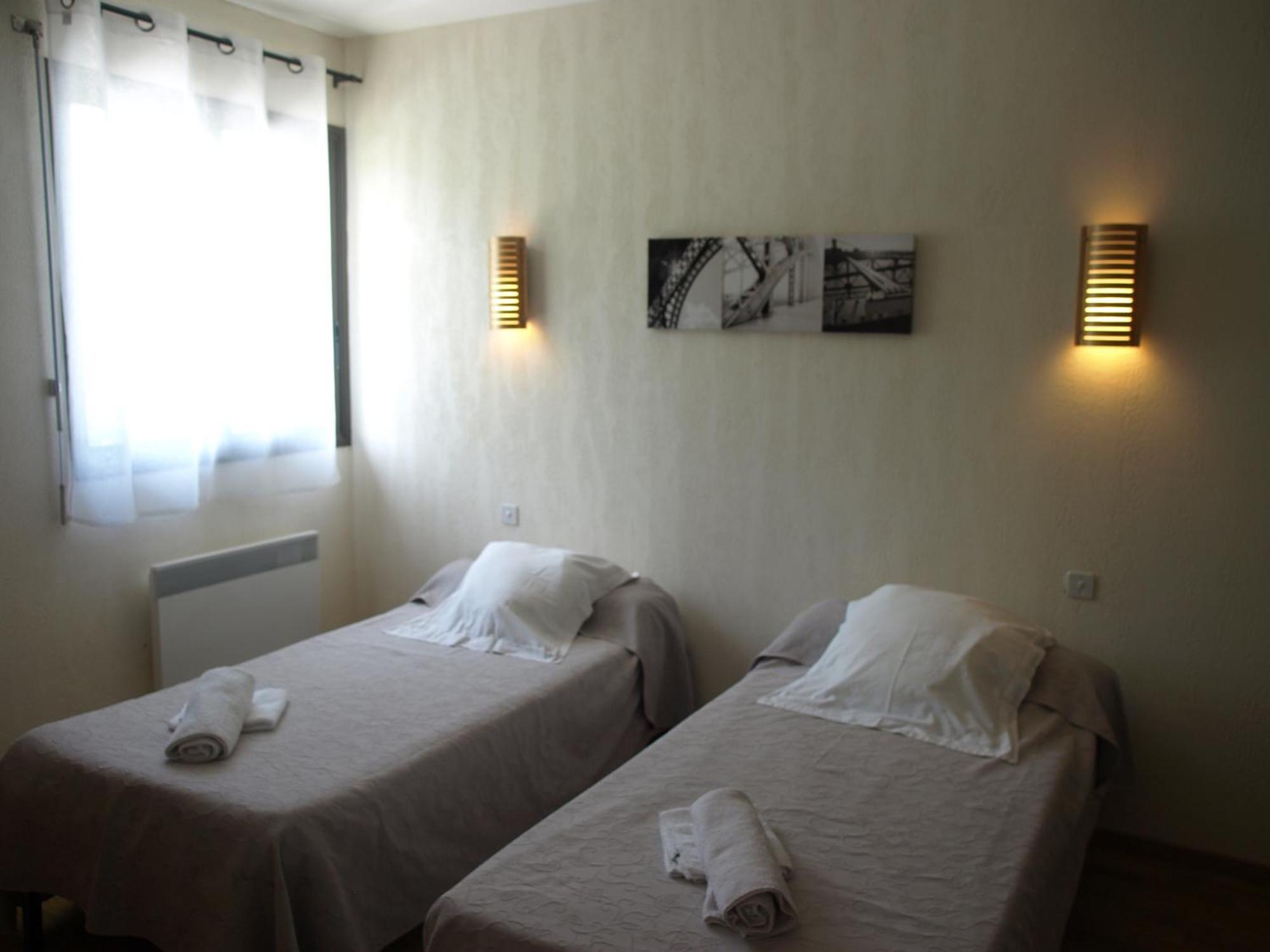 Hotel Complexe Les 4 Saisons Oust Camera foto